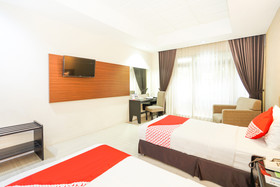 OYO 242 New Grand Park Hotel