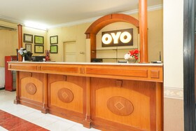 OYO 377 Istana Permata Juanda