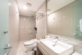 Platinum Hotel Tunjungan Surabaya