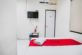 RedDoorz @ Mayjen Sungkono