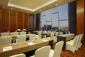 The Capital Hotel & Resort