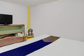 Spot On 92461 Aini Syariah Homestay