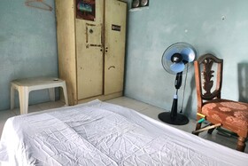 Spot On 93894 Jamil Homestay Syariah
