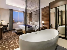 Swiss-Belinn Tunjungan