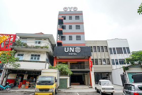 Uno Hotel by OYO Rooms