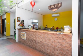 Urban 18 by OYO Rooms
