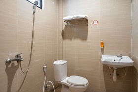 Urban 18 by OYO Rooms