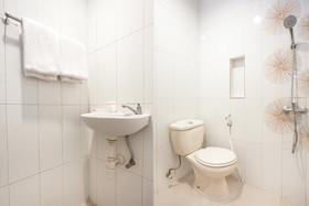 Westay Homes by OYO