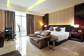 Grand Mercure Solo Baru