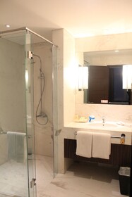 Grand Mercure Solo Baru