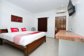 Hotel H&W Solo by OYO Rooms