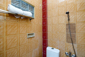 Hotel H&W Solo by OYO Rooms