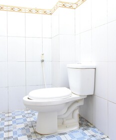 OYO 94082 Hotel Gurita