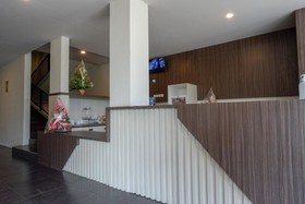 Plus Near Solo Baru by Reddoorz