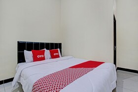 Raja Ratu Homestay by OYO