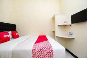 Santana Guest House by OYO Rooms