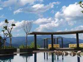 Solo Paragon Hotel & Residences