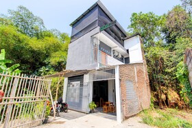 Soren Hotel And Coffee By Oyo