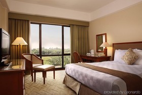 Aryaduta Lippo Village