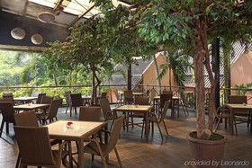 Aryaduta Lippo Village