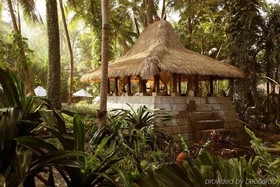 Aryaduta Lippo Village