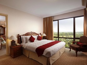 Aryaduta Lippo Village