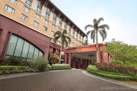 Aryaduta Lippo Village