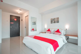 Baileys Apartment by OYO Rooms