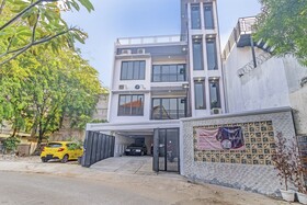 Capital O 93068 D Twinz House Syariah