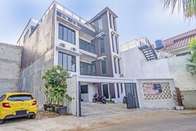 Capital O 93068 D Twinz House Syariah