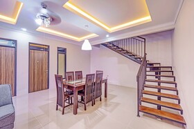 Capital O 93068 D Twinz House Syariah