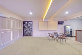 Capital O 93068 D Twinz House Syariah