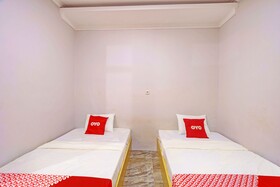 Capital O 93068 D Twinz House Syariah