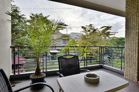 Casa Vanda Guesthouse & Accommodation by ZEN Rooms