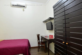 Casa Vanda Guesthouse & Accommodation by ZEN Rooms