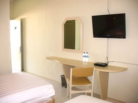 Cengkareng Transit Hotel