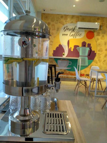 Central Front One Inn Jakarta Airport