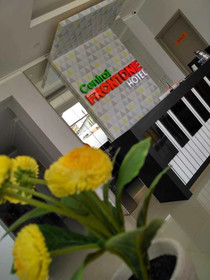 Central Front One Inn Jakarta Airport