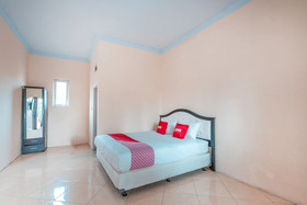 D'colonel Residence by OYO Rooms