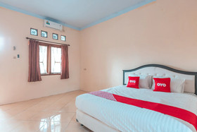 D'colonel Residence by OYO Rooms