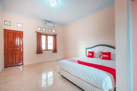 D'colonel Residence by OYO Rooms