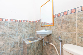 D'colonel Residence by OYO Rooms