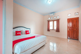 D'colonel Residence by OYO Rooms