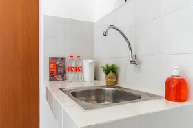 EcoHome Citra Raya Tangerang by RedDoorz