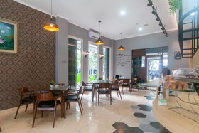 Ellegan Residence by OYO Rooms