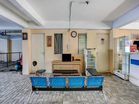 E Paviliun Karawaci by OYO Rooms