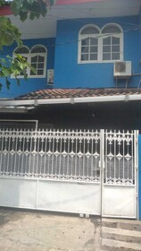 Express O 92061 Omah Oewie Syariah