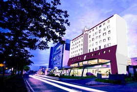Famehotel Gading Serpong
