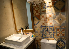 Fika Rooms Tangerang