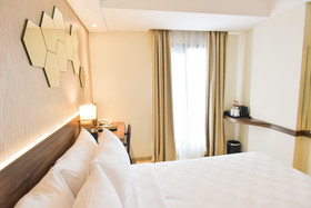 Golden Tulip Essential Tangerang